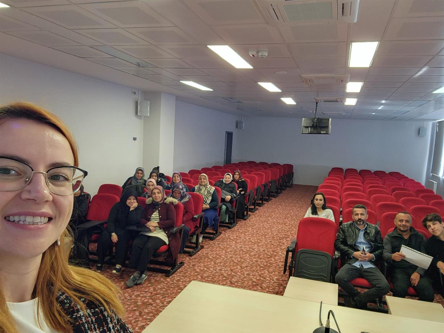 Kişilerarası İlişkiler ve Etkili İletişim Eğitimi (Dr. Öğr. Üyesi Arzu Çalışkan Sarı) (22.10.2025)